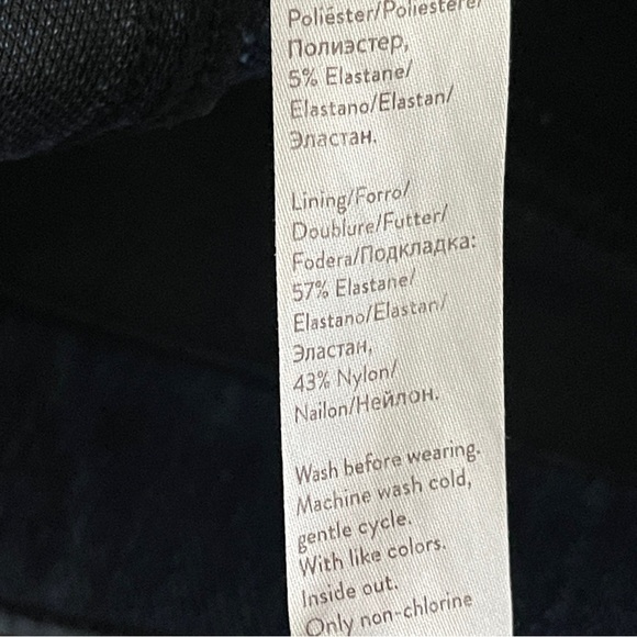 Spanx Pull-On Skinny Jeggings | Size M | High Waist Tummy Control Denim - Picture 9 of 10